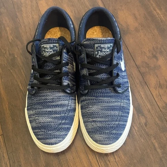 Nike Stefan Janoski skateboarding sneakers - Picture 2 of 8